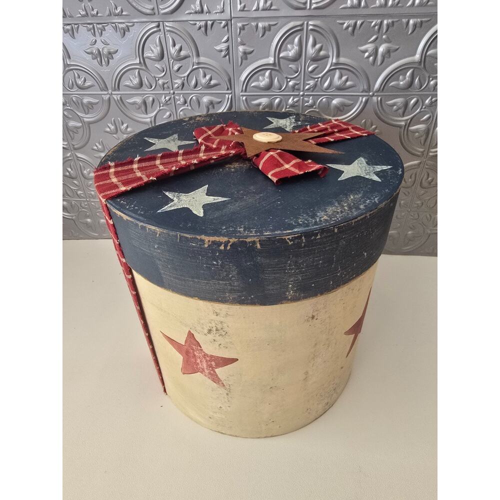 8 1/2" x 8 1/2" Primitive 4th of July Drum Box Stars